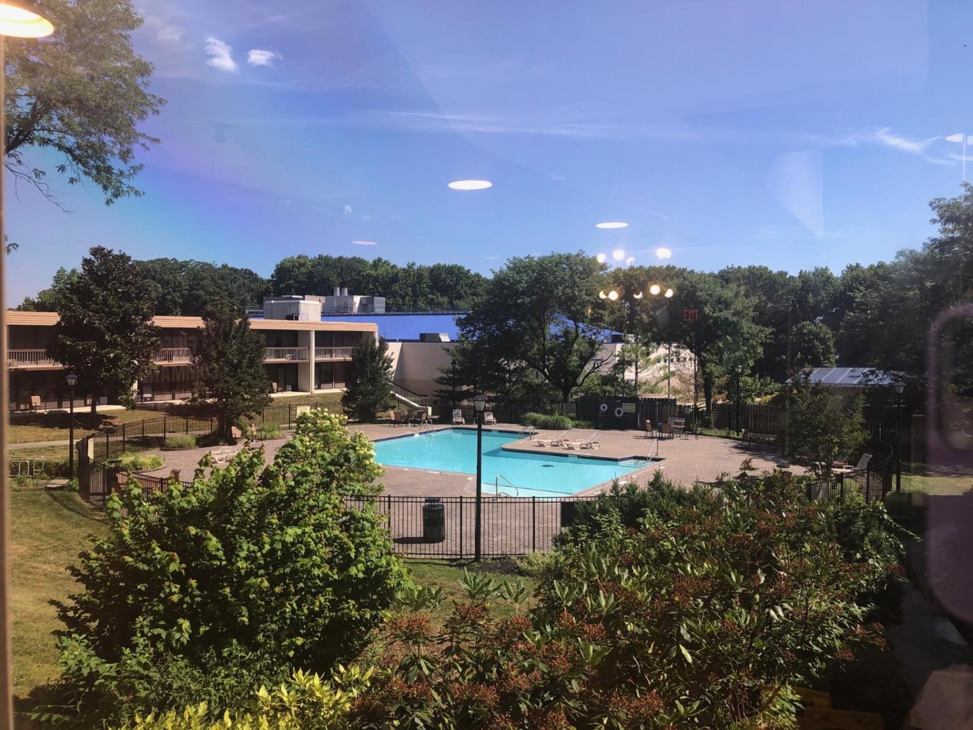 Grand Resort Hotel - Mt Laurel - Philadelphia Маунт Лорел Екстериор снимка